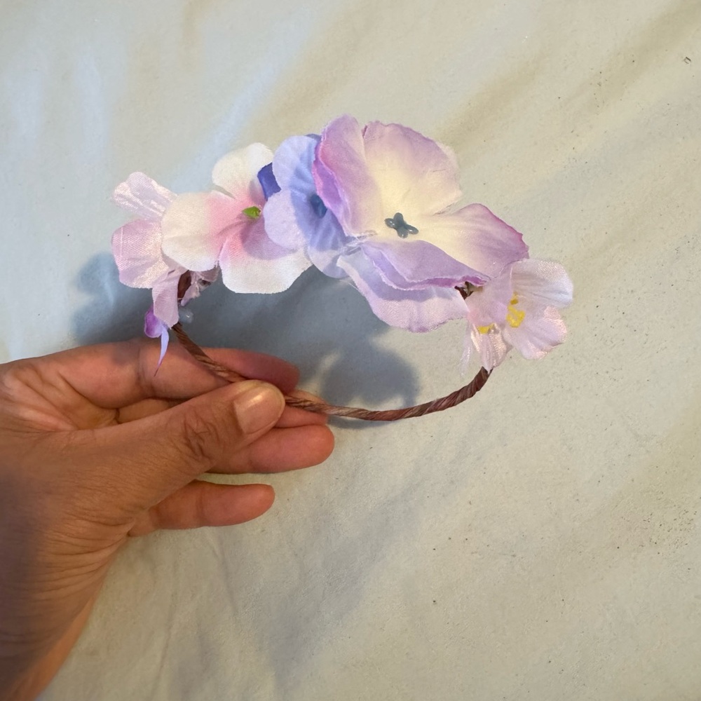 Labubu - Flower Crown!! - Picture 6 of 6